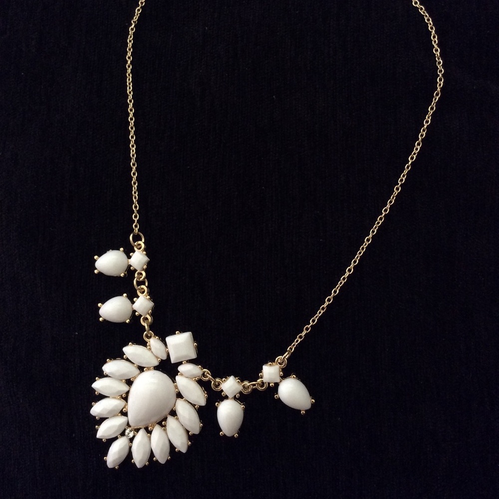💋 Statement necklace - Picture 3 of 5